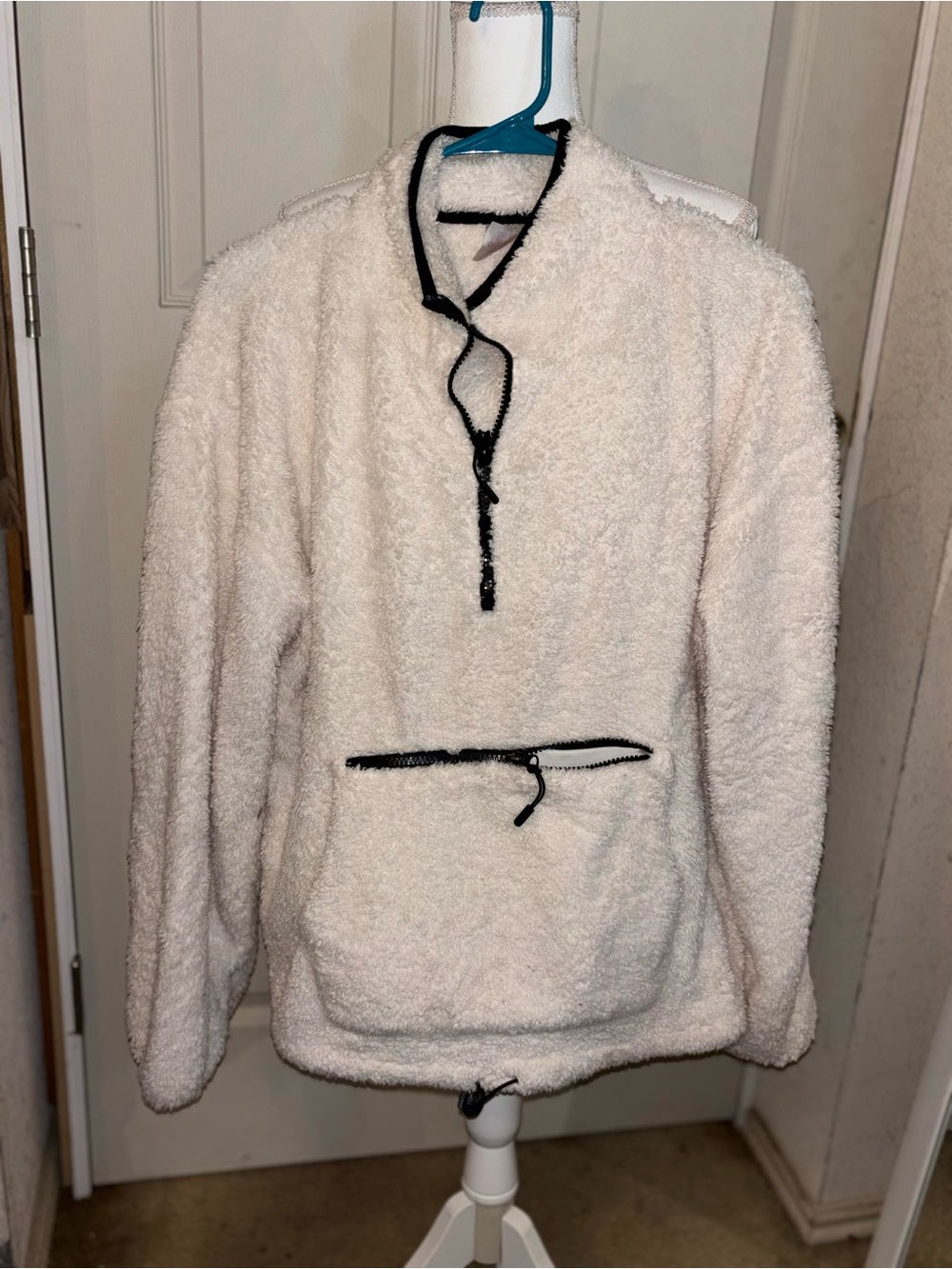 No Boundaries Cream Sherpa Pullover with Black Trim